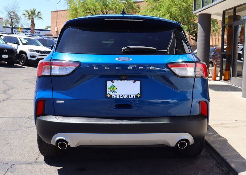 2022 Ford Escape SE