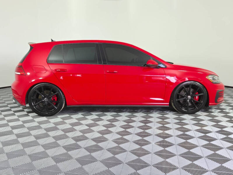 2020 Volkswagen Golf GTI SE