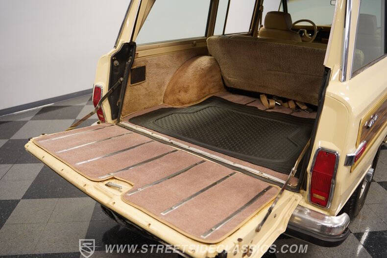 1989 Jeep Grand Wagoneer