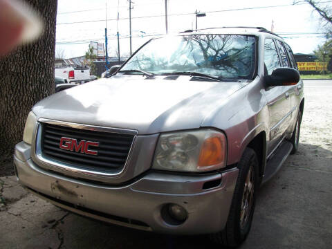 2003 GMC Envoy for sale at THOM'S MOTORS in Houston TX