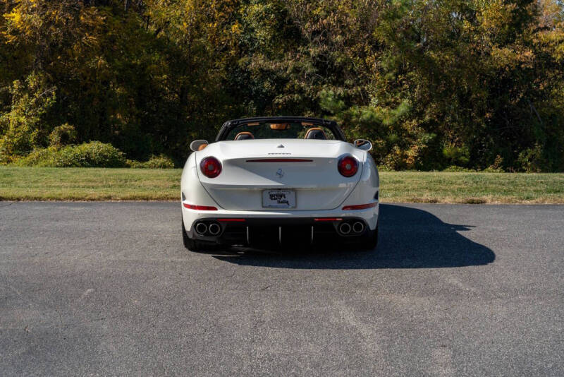 2015 Ferrari California T
