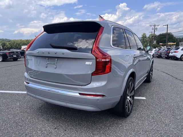 2024 Volvo XC90 Recharge T8 Ultimate Bright Theme 7P