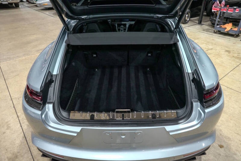 2018 Porsche Panamera 4S