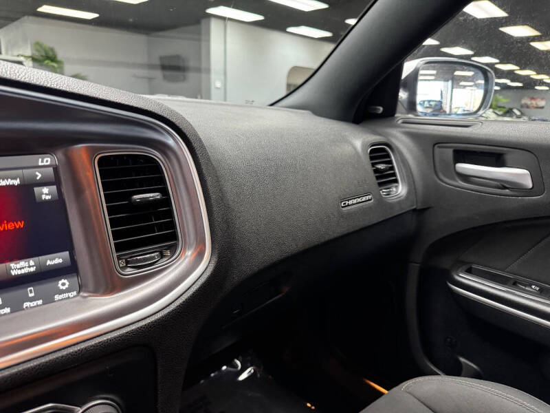 2019 Dodge Charger GT