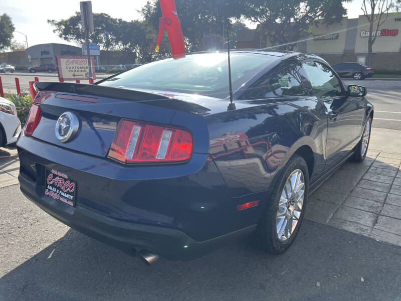 2012 Ford Mustang V6 Premium