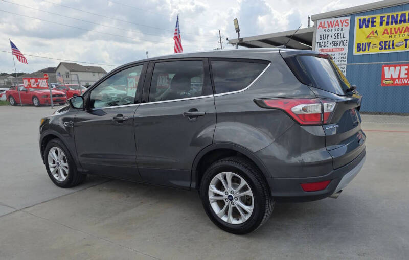 2017 Ford Escape SE