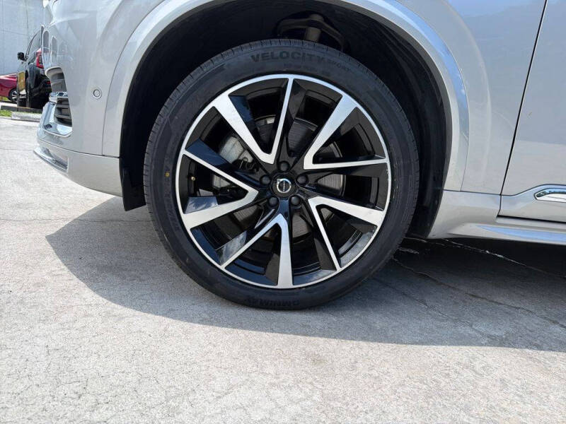 2023 Volvo XC90 B5 Plus Bright Theme