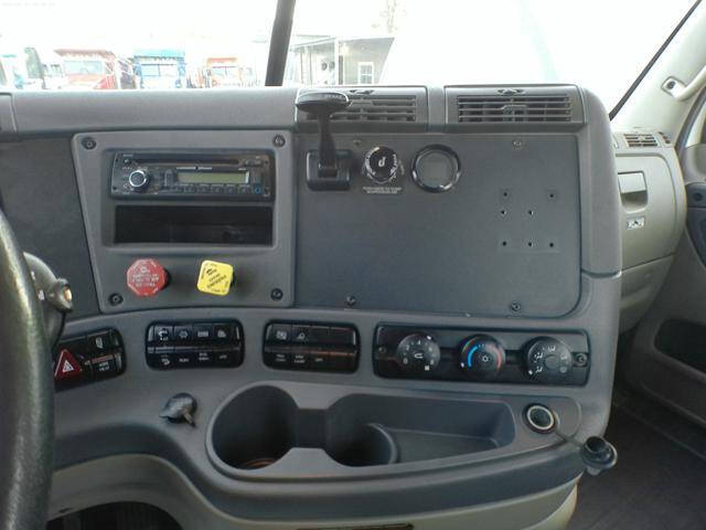 2016 Freightliner Cascadia