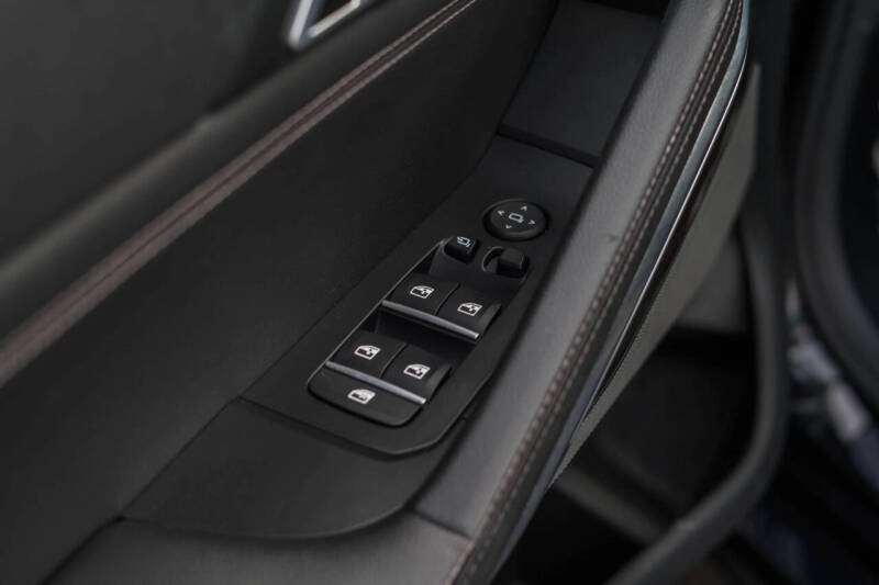 2021 BMW X6 xDrive40i