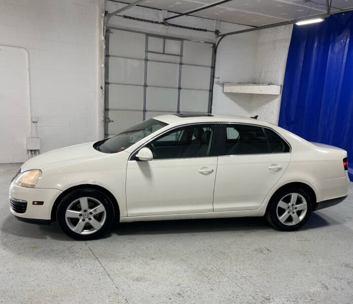 2008 Volkswagen Jetta SEL photo 3