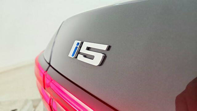 2026 BMW i5 eDrive40