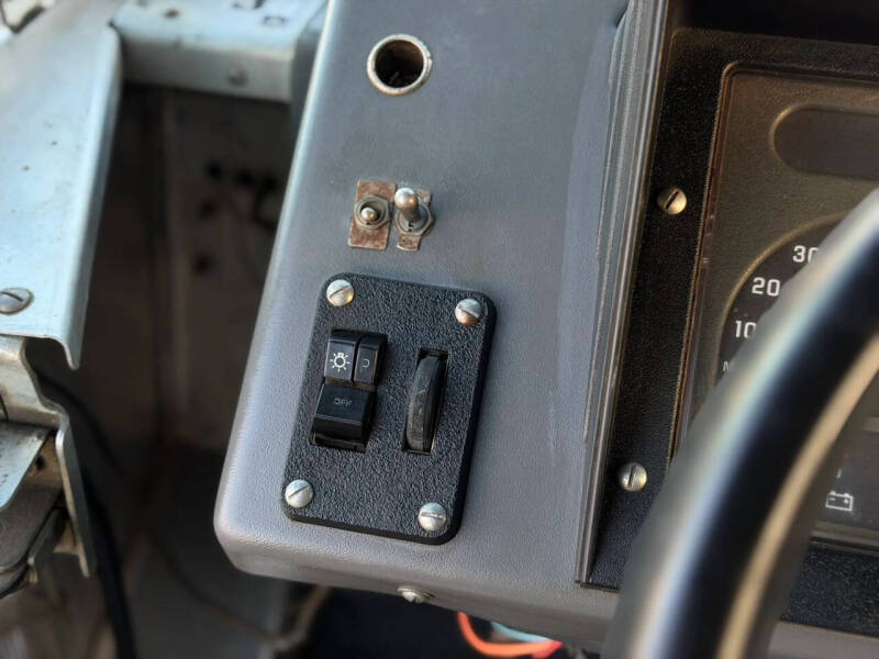 1992 GMC P30 Forward Control Chassis