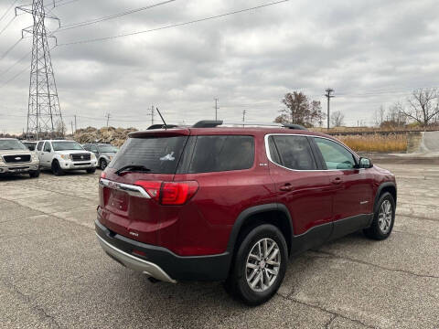 2017 GMC Acadia SLE-2