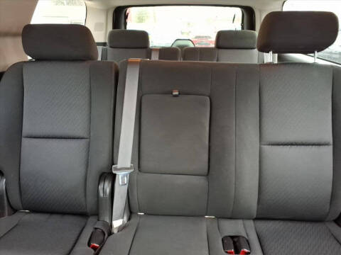 2010 Chevrolet Suburban LS