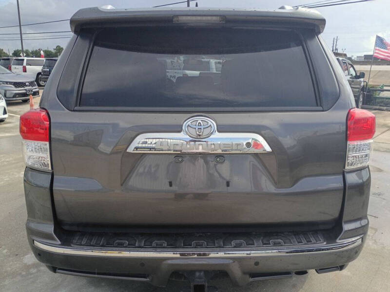 2013 Toyota 4Runner SR5