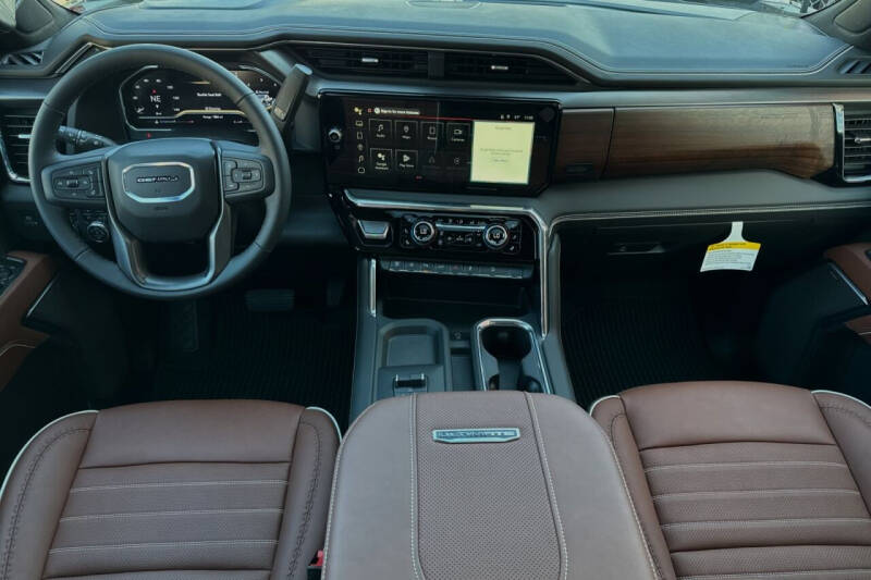 2024 GMC Sierra 3500HD