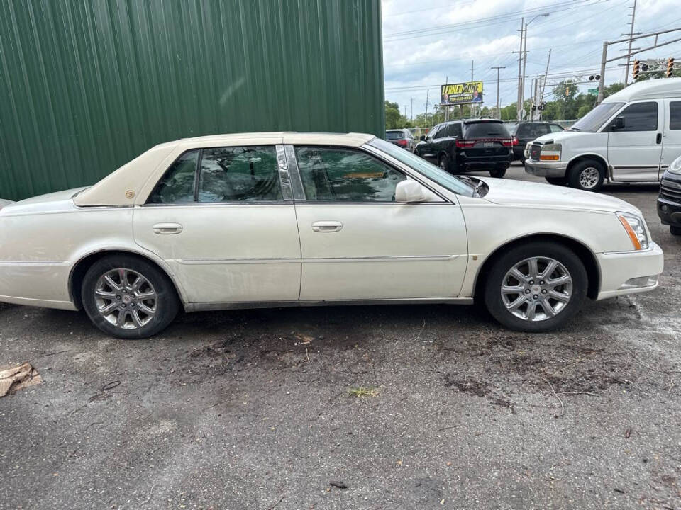 2008 Cadillac DTS for sale at DEES AUTO SALES & KUSTOMS WHIPS INC in Gary, IN