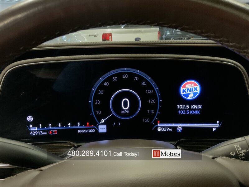 2022 Cadillac Escalade ESV Premium Luxury