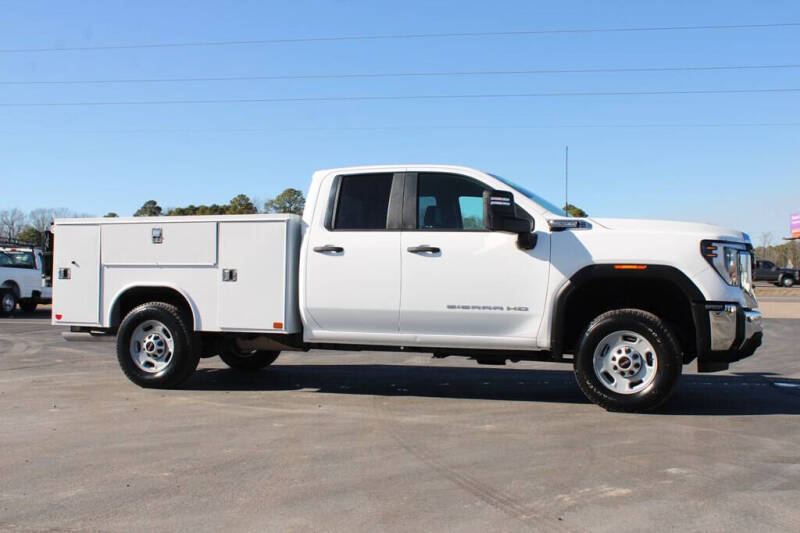 2024 GMC Sierra 2500HD Pro