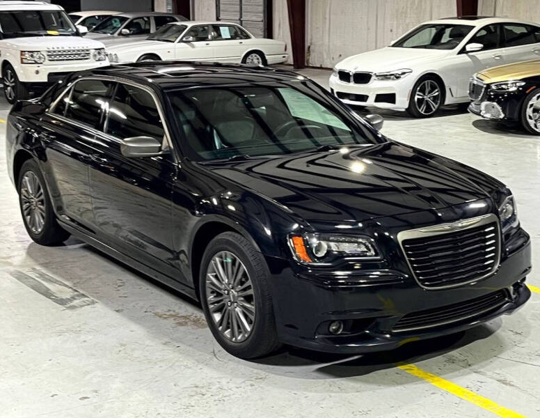 2014 Chrysler 300 C John Varvatos Limited Edition