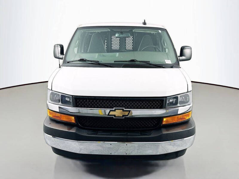 2024 Chevrolet Express 2500