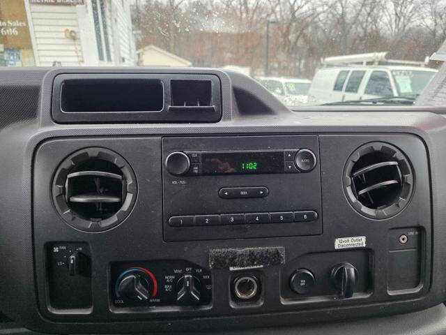 2012 Ford E-Series E-150