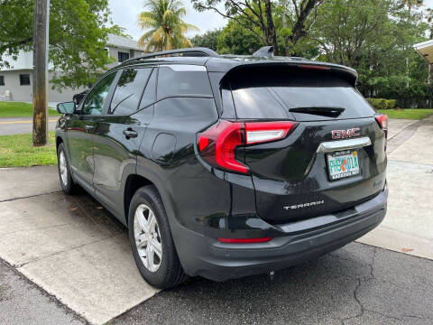 2024 GMC Terrain SLE