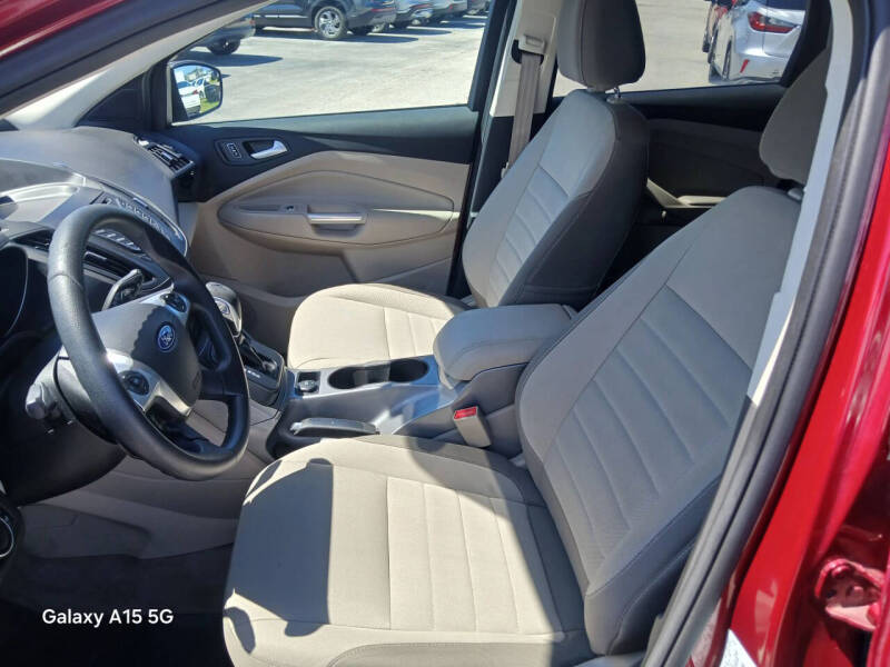 2015 Ford Escape SE