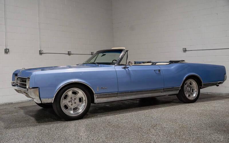 1965 Oldsmobile Starfire