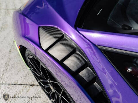 2024 Lamborghini Huracan STO