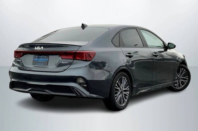 2023 Kia Forte GT-Line