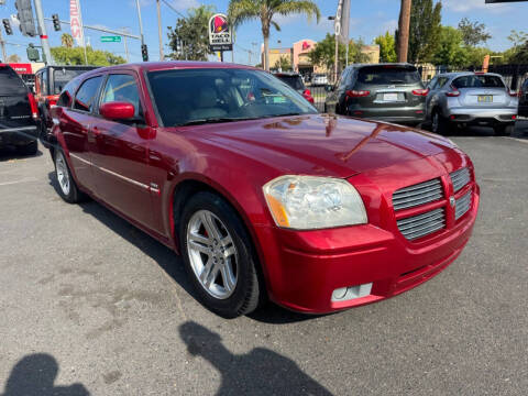 2005 Dodge Magnum RT