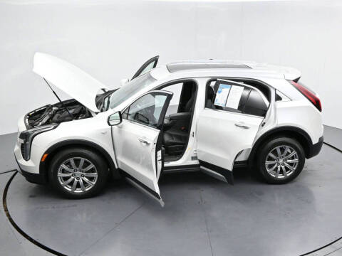 2023 Cadillac XT4 Premium Luxury