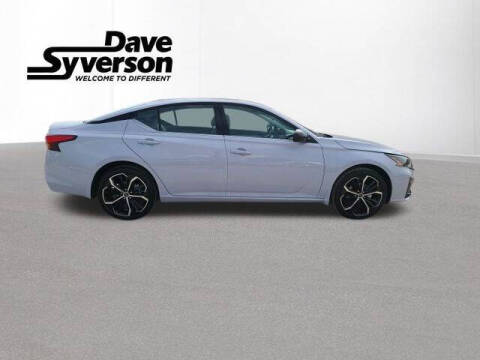 2025 Nissan Altima 2.5 SR