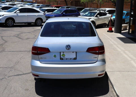 2016 Volkswagen Jetta