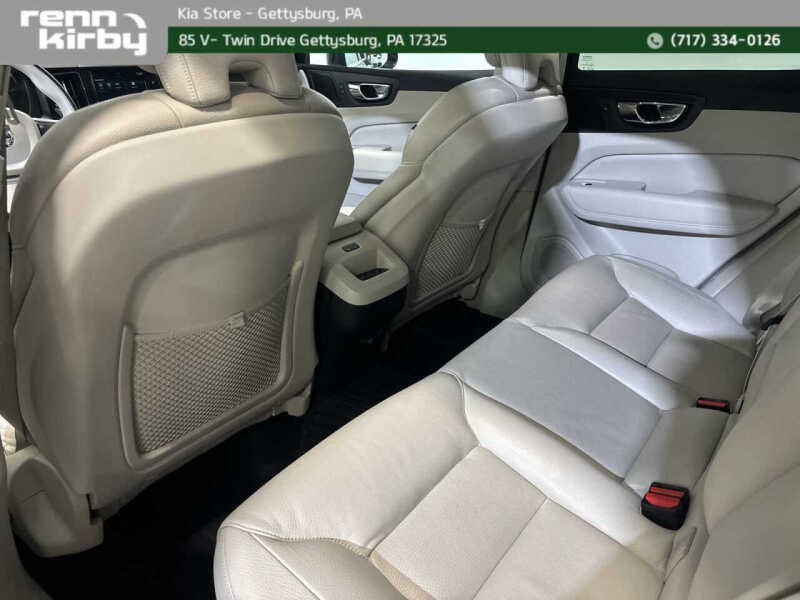 2019 Volvo XC60 T6 Momentum