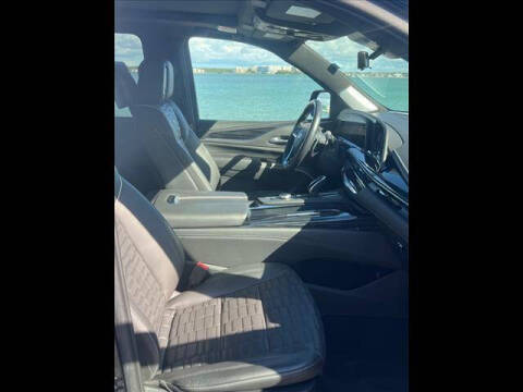 2023 Cadillac Escalade-V ESV