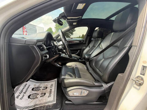 2016 Porsche Macan S