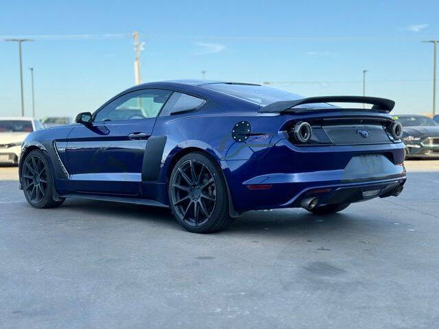 2016 Ford Mustang V6