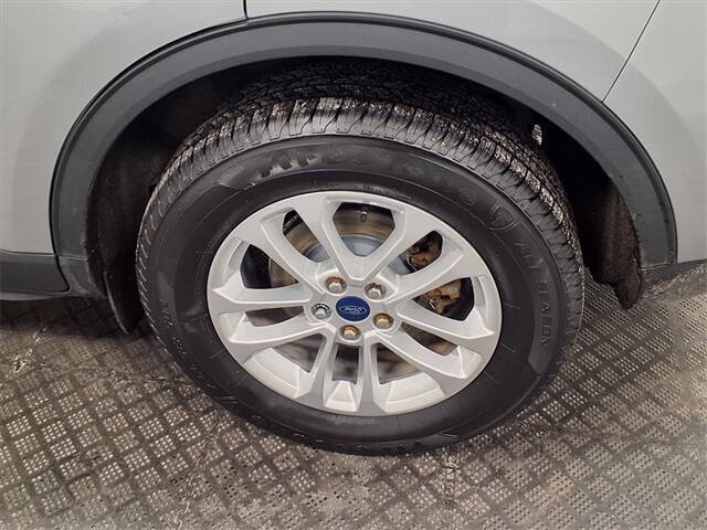 2021 Ford Escape Hybrid SE