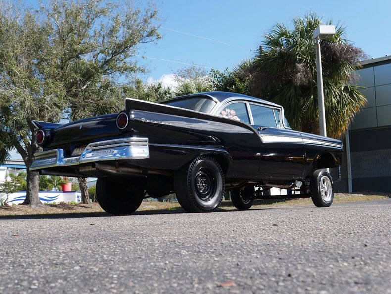 1957 Ford Fairlane