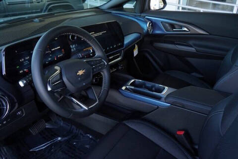 2025 Chevrolet Equinox EV LT 2