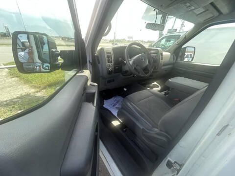 2017 Nissan NV