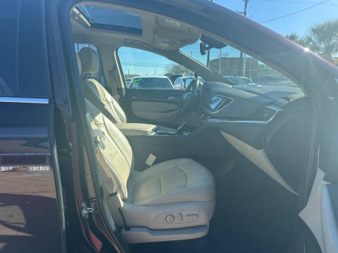 2019 Buick Enclave Essence