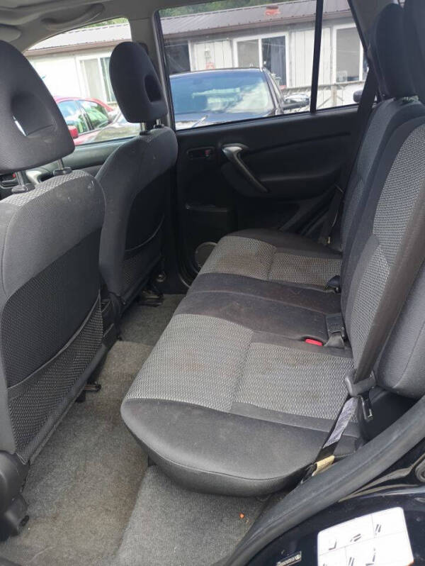 2005 Toyota RAV4
