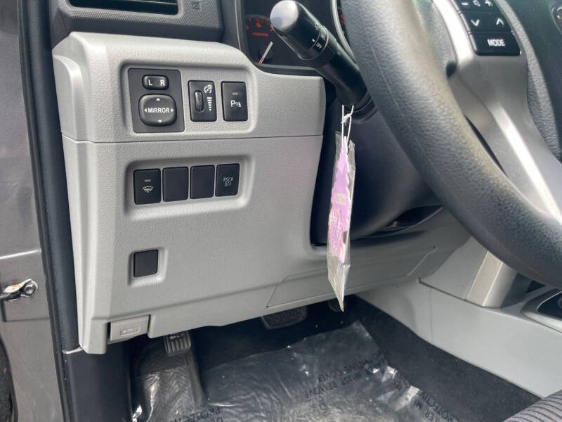2013 Toyota 4Runner SR5