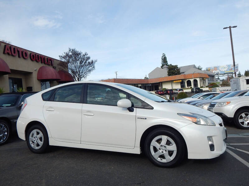 2011 Toyota Prius Two