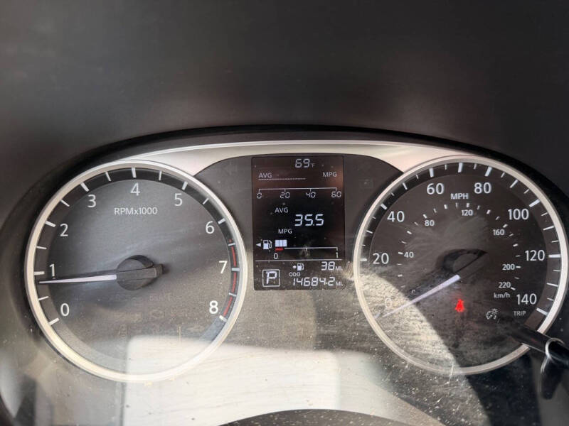 2022 Nissan Kicks S