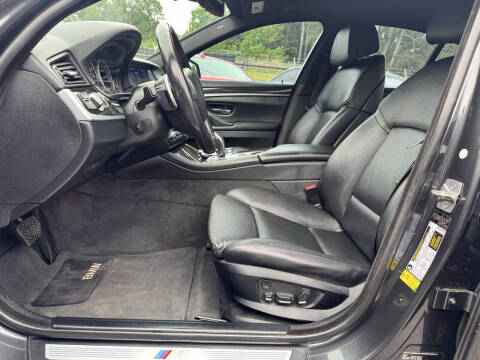 2012 BMW 5 Series 550i