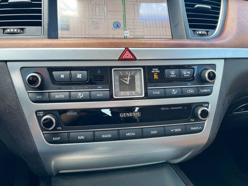 2020 Genesis G80